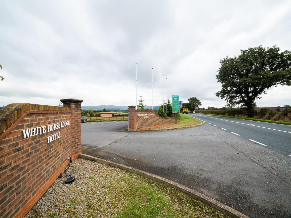 Oyo White Horse Lodge Hotel, East Thirsk Bagby Exteriér fotografie